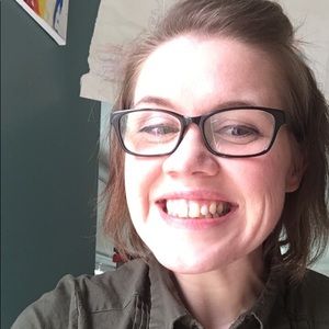 Meet your Posher, Elya